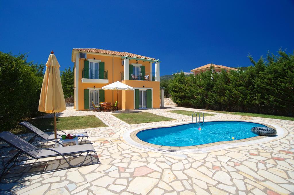 Iliachtides Villas 카라보밀로스 외부 사진