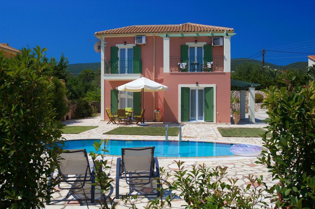 Iliachtides Villas 카라보밀로스 객실 사진